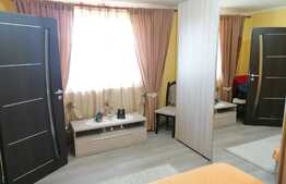 Casa 3 camere, mobilata,utilata, locatie deosebita,Tomesti