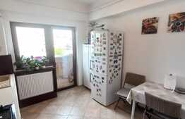 Apartament de 2 camere, 68 mp, loc de parcare, zona Cug 
