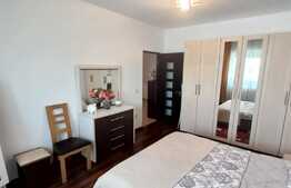 Apartament de 2 camere, 68 mp, loc de parcare, zona Cug 