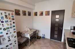 Apartament de 2 camere, 68 mp, loc de parcare, zona Cug 
