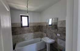 Casa 3 camere, 72 mp utili, 320 mp teren zona Visan - Barnova 