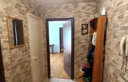 Apartament de 2 camere, 53 mp, central, zona Podu Ros 