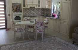 Vila 7 camere, 220 mp, teren 2700 mp, zona Pascani