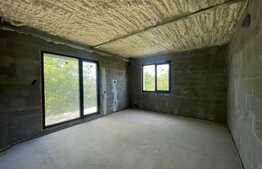 Imobil pe 4 niveluri, 350 mp, ultracentral