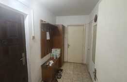 Apartament 3 camere, semidecomandat, 68 mp, etaj intermediar, Podu Ros