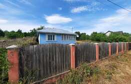 Casa batraneasca, 12.000 mp de teren, livada ciresi, Comarna 