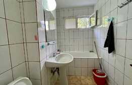 Apartament de 2 camere, 58 mp, zona Podul de Piatra