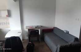Apartament de 2 camere, parcare, zona Tatarasi
