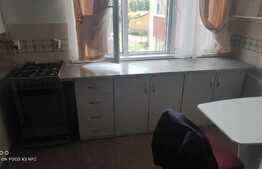 Apartament de 2 camere, parcare, zona Tatarasi