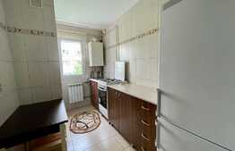 Apartament de 3 camere, 56 mp, semidecomandat, zona Zimbru