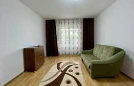 Apartament de 3 camere, 56 mp, semidecomandat, zona Zimbru