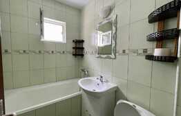 Apartament de 3 camere, 56 mp, semidecomandat, zona Zimbru