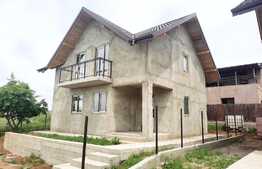 Casa de 4 camere, priveliste catre oras, zona Visani