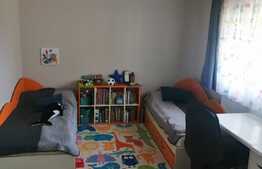 Casa de 3 camere, 85 mp, loc de parcare, situata la asfalt in Valea Adanca