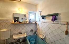 Apartament 3 camere, 62 mp, decomandat, zona Centrala