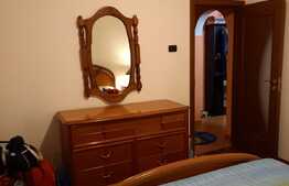 Apartament de 2 camere, decomandat, 56 mp, zona Nicolina 1