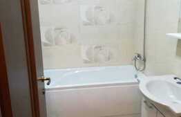 Apartament de 2 camere, 41 mp, decomandat, parcare, zona Bucium
