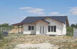 Rate la proprietar, 3 camere, 100 mp, teren 580 mp, sat Paun