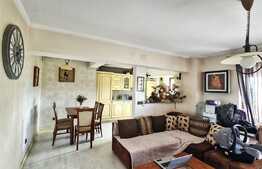 Apartament 2 camere, semidecomandat, 75mp, zona Podul de Fier