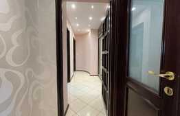 Apartament de 3 camere, 82 mp, etaj intermediar, zona Soseaua Pacurari