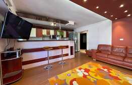 Apartament de 3 camere, 82 mp, etaj intermediar, zona Soseaua Pacurari