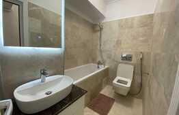 Apartament de 2 camere, 63 mp, parcare, Royal Town