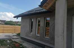 Casa individuala, 83 mp, teren 500 mp, Ciurea 