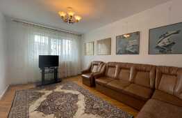 Apartament de 2 camere, 56 mp, decomandat, Central