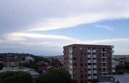 Apartament de 2 camere, 40 mp, semidecomandat, zona Nicolina