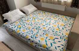 Garsoniera de 30 mp, moderna, parcare, zona Palas