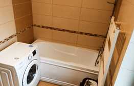 Apartament de 3 camere, decomandat, 103 mp, terasa, zona Lidl