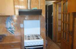 Apartament de 3 camere, decomandat, 66 mp, zona Nicolina 2