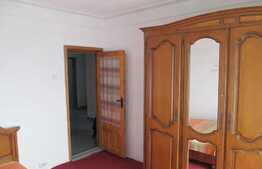 Apartament de 4 camere, decomandat, 100mp, cartier Nicolina