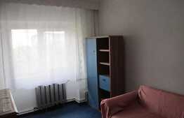 Apartament de 4 camere, decomandat, 100mp, cartier Nicolina