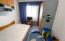 Apartament de 3 camere, 80 mp, decomandat, zona Nicolina 2