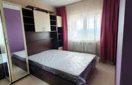 Apartament de 3 camere, 75 mp, decomandat, zona Palas