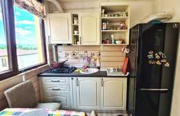 Apartament 3 camere, semidecomandat, 65mp, zona Valea Adanca