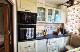 Apartament 3 camere, semidecomandat, 65mp, zona Valea Adanca