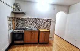 Apartament 2 camere, semidecomandat, 33.3 mp, zona Bularga