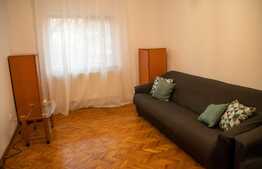 Apartament de 2 camere, decomandat, parcare, zona Podul de Fier
