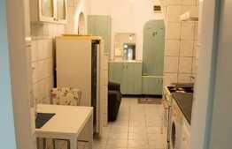 Apartament de 2 camere, decomandat, parcare, zona Podul de Fier