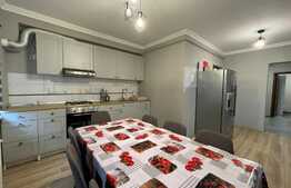 Apartament de 4 camere, 110mp, 2 parcari, zona Bucium