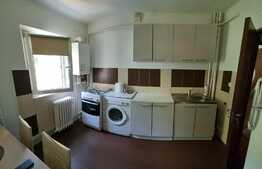 Apartament de 2 camere, decomandat, 50mp, zona Targu Cucu