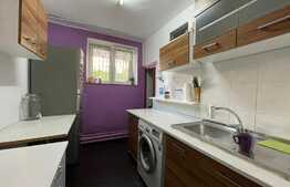 Apartament de 2 camere, 45mp, decomandat, zona Cuza Voda