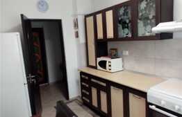 Apartament de 2 camere, 50mp, decomandat, zona Pacurari