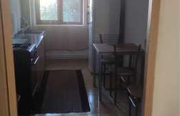 Apartament de 2 camere, decomandat, 67 mp, zona Granit
