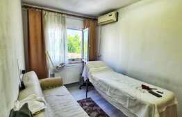 Apartament 3 camere, semidecomandat, 62mp, zona Podu Ros