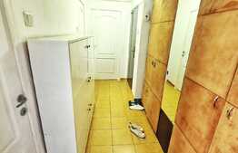 Apartament 3 camere, semidecomandat, 62mp, zona Podu Ros