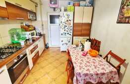 Apartament 3 camere, decomandat, 74mp, zona CUG