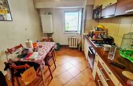 Apartament 3 camere, decomandat, 74mp, zona CUG